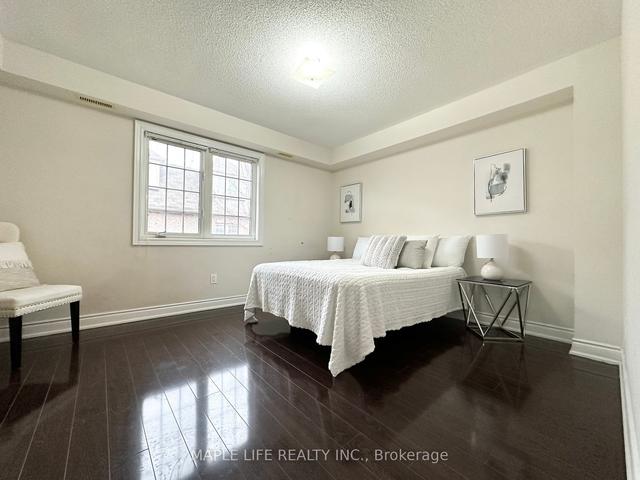 5 Hayes Lane, House attached with 3 bedrooms, 3 bathrooms and 2 parking in Toronto ON | Image 5