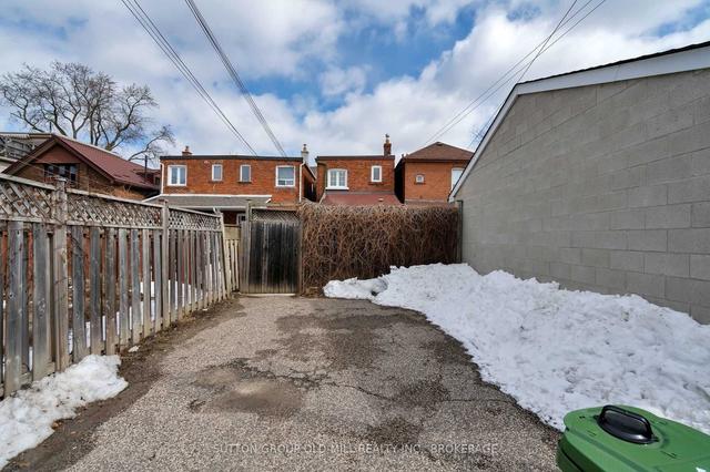 72 Day Ave, House detached with 3 bedrooms, 2 bathrooms and 2 parking in Toronto ON | Image 11