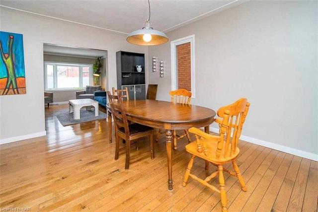 297 John St, House semidetached with 3 bedrooms, 3 bathrooms and 4 parking in Hamilton ON | Image 31