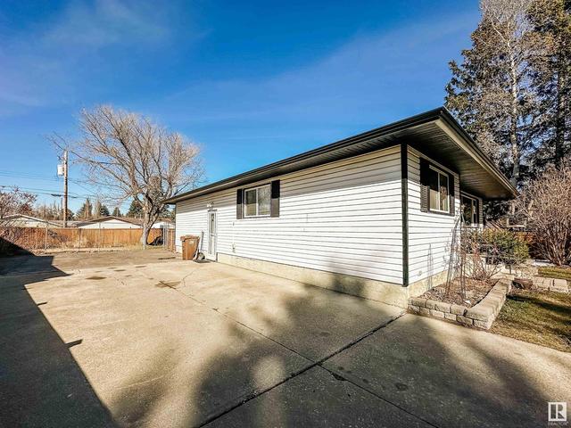 21a Sunnyside Cr, House detached with 4 bedrooms, 2 bathrooms and null parking in St. Albert AB | Image 46