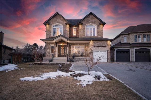 16 Garside Cres, House detached with 3 bedrooms, 4 bathrooms and 4 parking in Toronto ON | Image 1