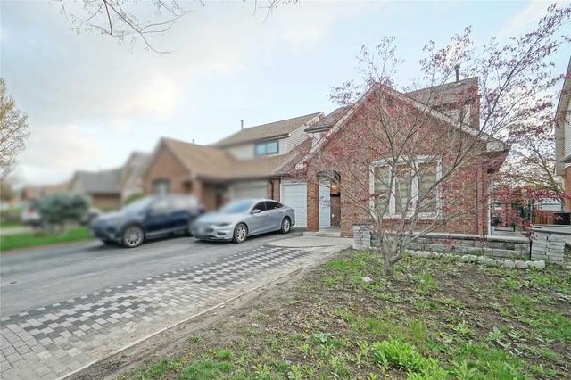 16 Kline Crt, House semidetached with 3 bedrooms, 3 bathrooms and 3 parking in Brampton ON | Image 12