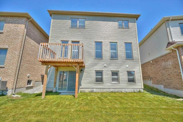 7849 Sassafras Tr, House detached with 3 bedrooms, 3 bathrooms and 4 parking in Niagara Falls ON | Image 20