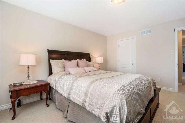 215 Via San Marino Street, Townhouse with 3 bedrooms, 3 bathrooms and 2 parking in Ottawa ON | Image 14