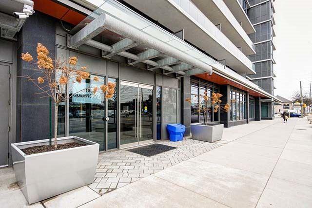 820 - 1185 The Queensway Ave, Condo with 2 bedrooms, 2 bathrooms and 1 parking in Toronto ON | Image 2