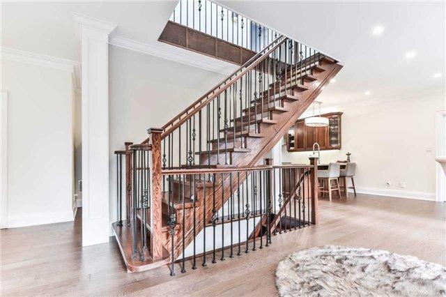 41 Tremont Cres, House detached with 4 bedrooms, 5 bathrooms and 7 parking in Toronto ON | Image 7