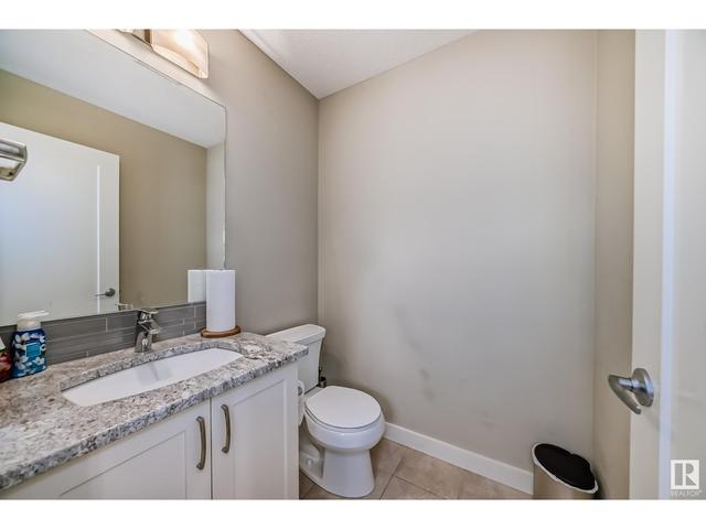 17070 38 St Nw Nw, House semidetached with 3 bedrooms, 2 bathrooms and null parking in Edmonton AB | Image 17