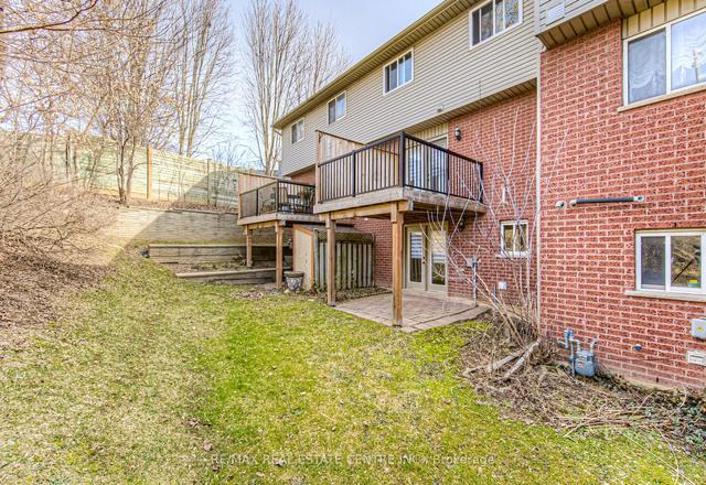 35 - 235 Saginaw Pkwy, Townhouse with 3 bedrooms, 2 bathrooms and 1 parking in Cambridge ON | Image 26