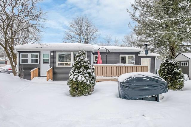 1 Yew Crt, House detached with 2 bedrooms, 2 bathrooms and 2 parking in Innisfil ON | Image 10