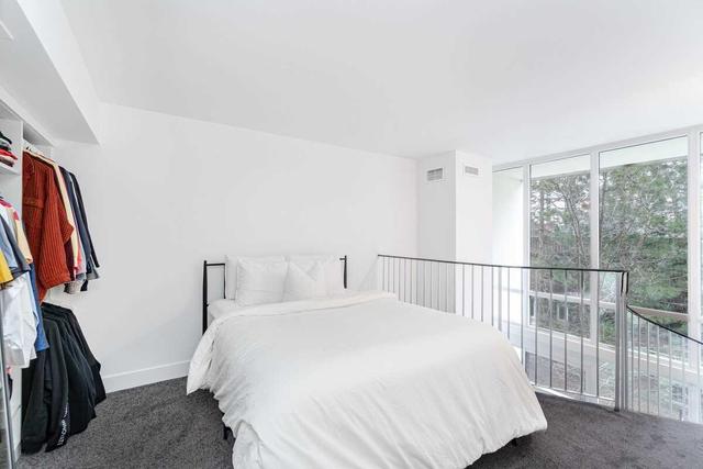 202 - 25 Maitland St, Condo with 1 bedrooms, 2 bathrooms and 0 parking in Toronto ON | Image 15