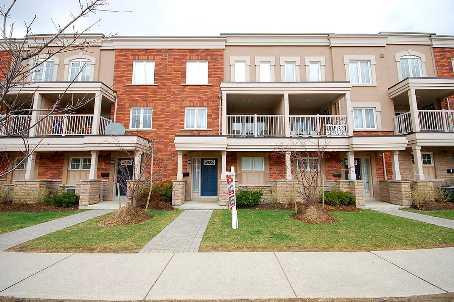 th61 - 375 Cook Rd, Townhouse with 3 bedrooms, 2 bathrooms and 2 parking in Toronto ON | Image 1