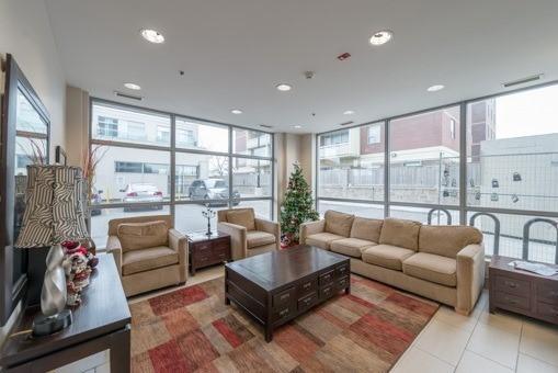 325 - 2464 Weston Rd, Condo with 0 bedrooms, 1 bathrooms and 1 parking in Toronto ON | Image 2