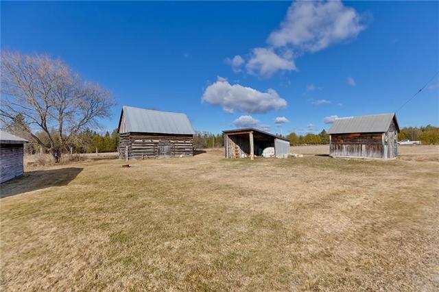 193 Foymount Road, House detached with 4 bedrooms, 2 bathrooms and 5 parking in Bonnechere Valley ON | Image 27