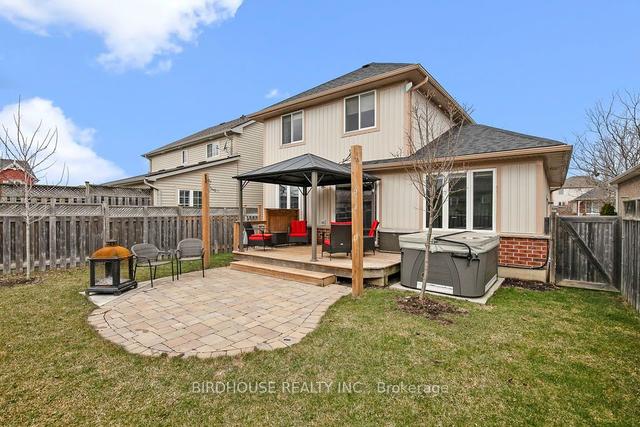 27 Purpledusk Dr, House detached with 3 bedrooms, 2 bathrooms and 3 parking in Kawartha Lakes ON | Image 18