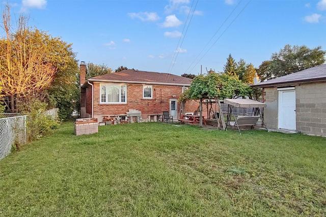 769 Gardner Ave, House detached with 3 bedrooms, 2 bathrooms and 6 parking in Mississauga ON | Image 17