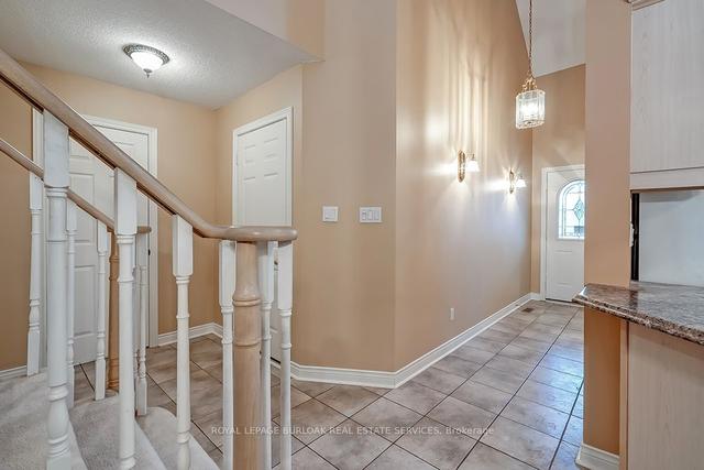 3 - 3045 New St, Townhouse with 2 bedrooms, 3 bathrooms and 3 parking in Burlington ON | Image 23