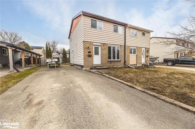 1067 12th Street E, House semidetached with 3 bedrooms, 1 bathrooms and 3 parking in Owen Sound ON | Image 3