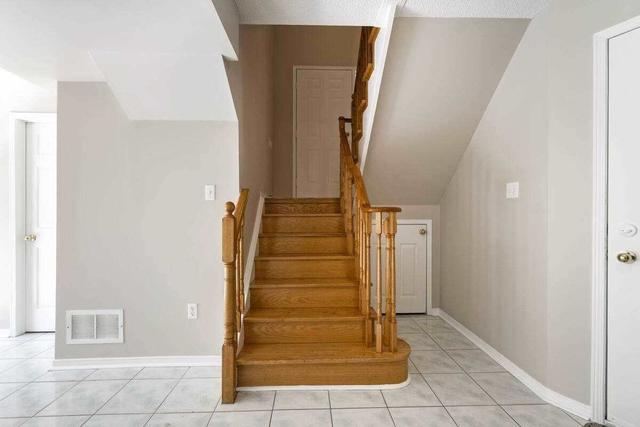 54 Platinum Dr, House detached with 4 bedrooms, 3 bathrooms and 5 parking in Toronto ON | Image 17