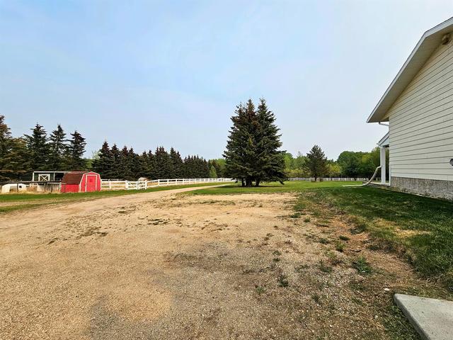 585006 Range Road 121, House detached with 6 bedrooms, 3 bathrooms and null parking in Woodlands County AB | Image 19