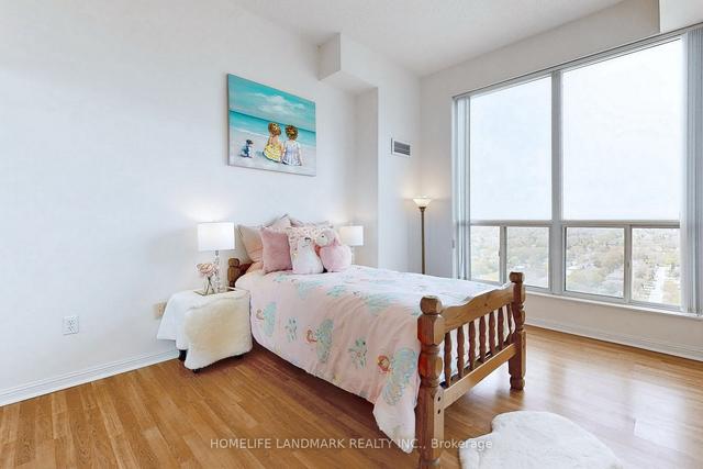 uph06 - 23 Lorraine Dr, Condo with 2 bedrooms, 2 bathrooms and 1 parking in Toronto ON | Image 22