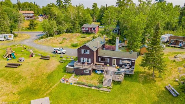 24 Mckenzie Portage Road, House detached with 4 bedrooms, 2 bathrooms and 10 parking in Kenora, Unorganized ON | Image 22