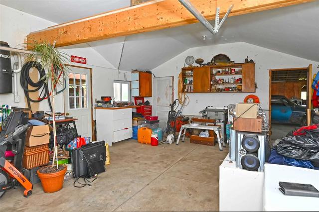 212 Old Milford Road Rd, House detached with 3 bedrooms, 2 bathrooms and 12 parking in Prince Edward County ON | Image 27