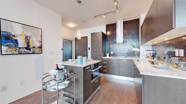 4201 - 9 Bogert Ave, Condo with 1 bedrooms, 2 bathrooms and 1 parking in Toronto ON | Image 5