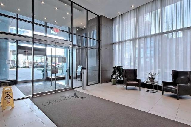 1716 - 121 Mcmahon Dr, Condo with 1 bedrooms, 1 bathrooms and 1 parking in Toronto ON | Image 18