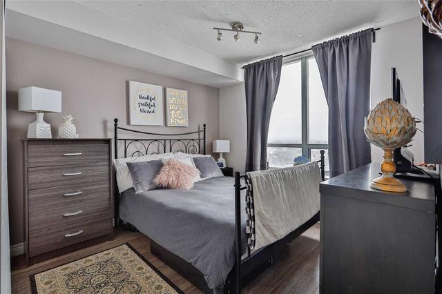 1002 - 1369 Bloor St W, Condo with 1 bedrooms, 1 bathrooms and 1 parking in Toronto ON | Image 4