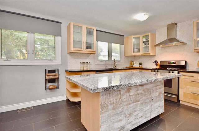 21 Highview Rd, House detached with 3 bedrooms, 2 bathrooms and 5 parking in Barrie ON | Image 23