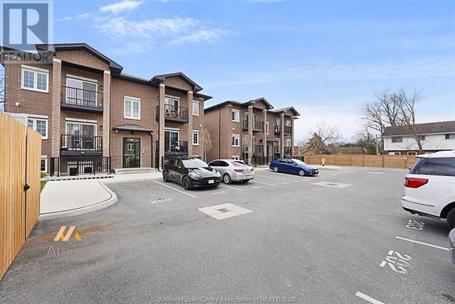 205 - 233 Watson, Condo with 2 bedrooms, 2 bathrooms and null parking in Windsor ON | Image 6