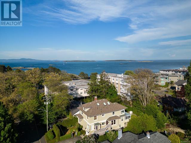 2659 Currie Rd, House detached with 5 bedrooms, 3 bathrooms and 4 parking in Oak Bay BC | Image 54
