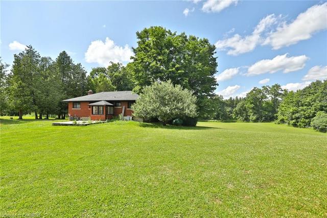 2680 25th Side Road, House detached with 3 bedrooms, 2 bathrooms and 20 parking in Milton ON | Image 11