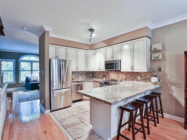 th2 - 175 Grand Ave, House attached with 3 bedrooms, 3 bathrooms and 2 parking in Toronto ON | Image 29