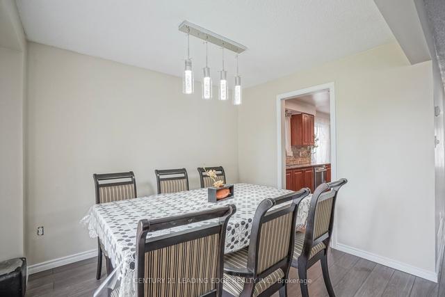 upper - 29 Junewood Cres, House detached with 4 bedrooms, 2 bathrooms and 1 parking in Brampton ON | Image 3