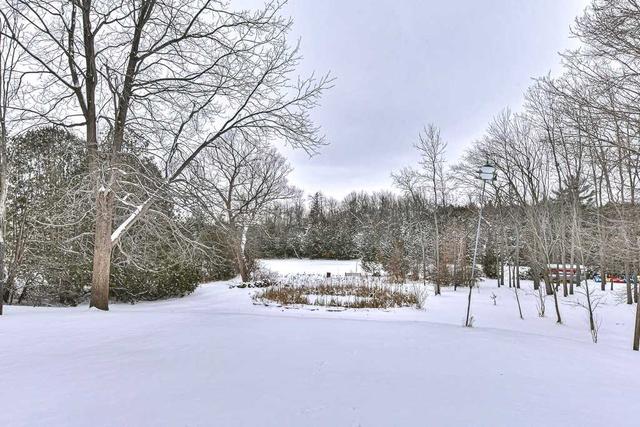 281 Lindsay St S, House detached with 4 bedrooms, 2 bathrooms and 6 parking in Kawartha Lakes ON | Image 16