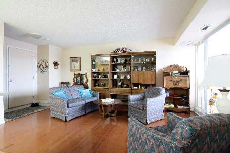 404 - 200 Broadway Ave, Condo with 2 bedrooms, 1 bathrooms and 1 parking in Orangeville ON | Image 8