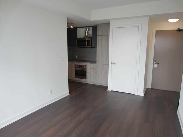 910 - 223 St Clair Ave W, Condo with 1 bedrooms, 1 bathrooms and 1 parking in Toronto ON | Image 6