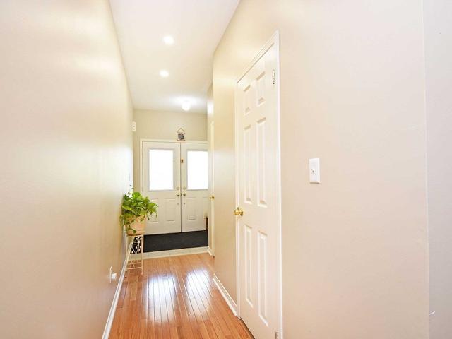 93 Heartview Rd, House semidetached with 4 bedrooms, 4 bathrooms and 4 parking in Brampton ON | Image 37