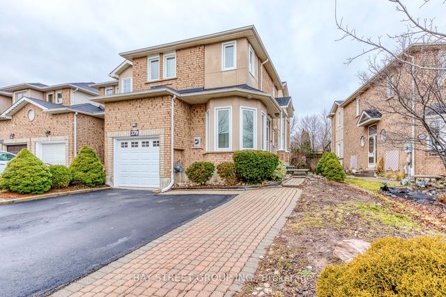 379 Rosegate Way, House attached with 3 bedrooms, 3 bathrooms and 3 parking in Oakville ON | Image 1
