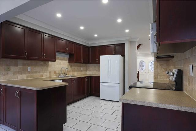 4015 Seebring Cres, House detached with 4 bedrooms, 4 bathrooms and 8 parking in Mississauga ON | Image 29
