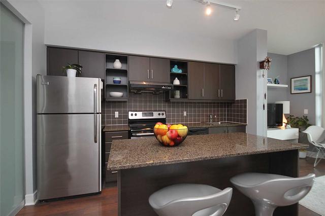 124 - 35 Brian Peck Cres, Condo with 2 bedrooms, 2 bathrooms and 1 parking in Toronto ON | Image 18