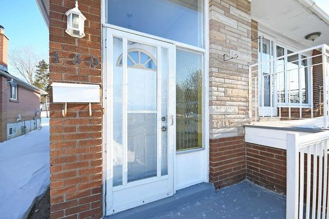 150 Voltarie Cres, House semidetached with 3 bedrooms, 2 bathrooms and 3 parking in Mississauga ON | Image 32
