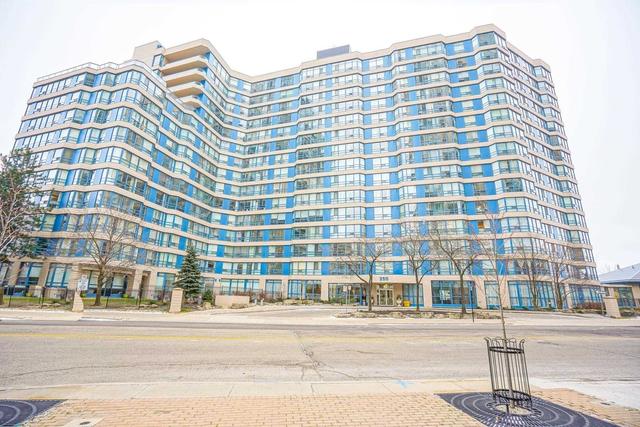 1215 - 250 Webb Dr, Condo with 2 bedrooms, 2 bathrooms and 1 parking in Mississauga ON | Image 2