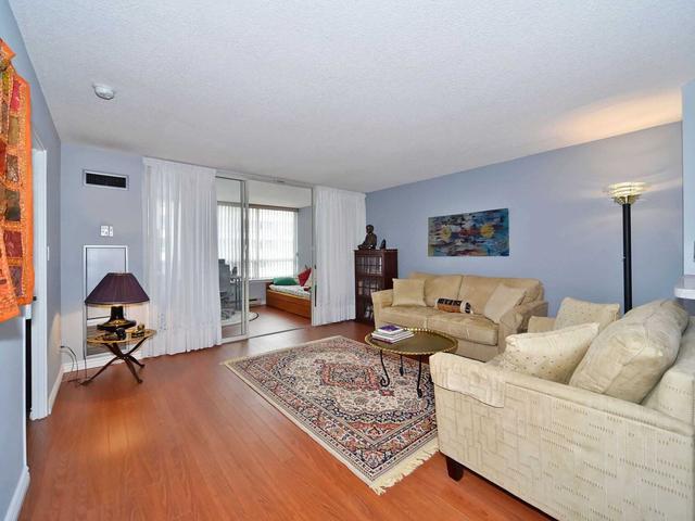 1602 - 30 Greenfield Ave, Condo with 1 bedrooms, 2 bathrooms and 1 parking in Toronto ON | Image 15