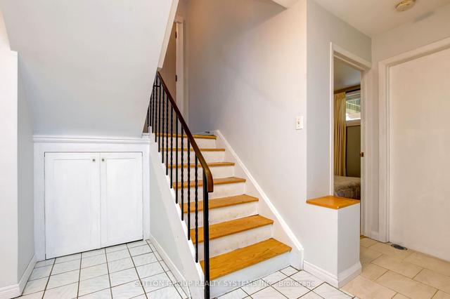 14 Louisa St, House semidetached with 3 bedrooms, 3 bathrooms and 3 parking in Toronto ON | Image 29