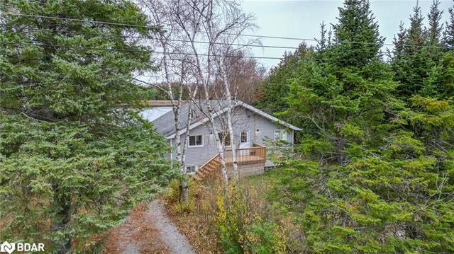 Rear of house and driveway | Image 23