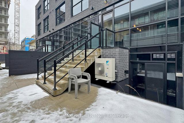 19 - 12 Dervock Cres, Townhouse with 2 bedrooms, 3 bathrooms and 1 parking in Toronto ON | Image 13