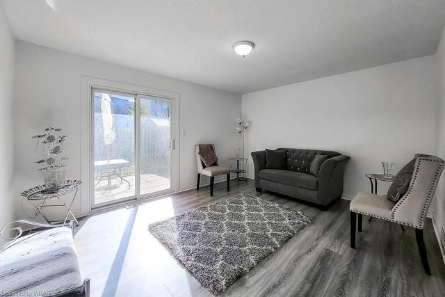 b24 - 211 Veronica Drive, House attached with 2 bedrooms, 2 bathrooms and 1 parking in Kitchener ON | Image 17