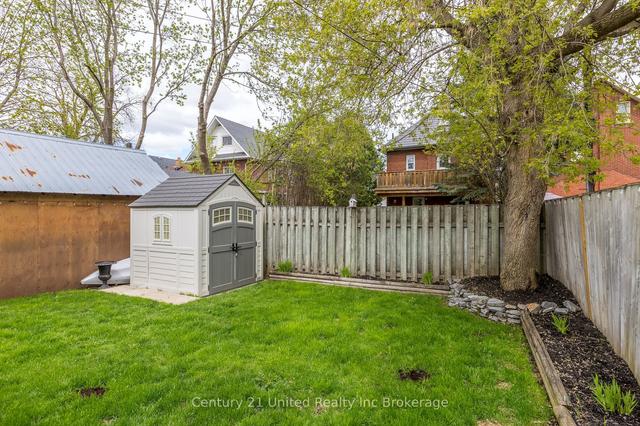 132 Maude St, House detached with 2 bedrooms, 2 bathrooms and 3 parking in Peterborough ON | Image 29
